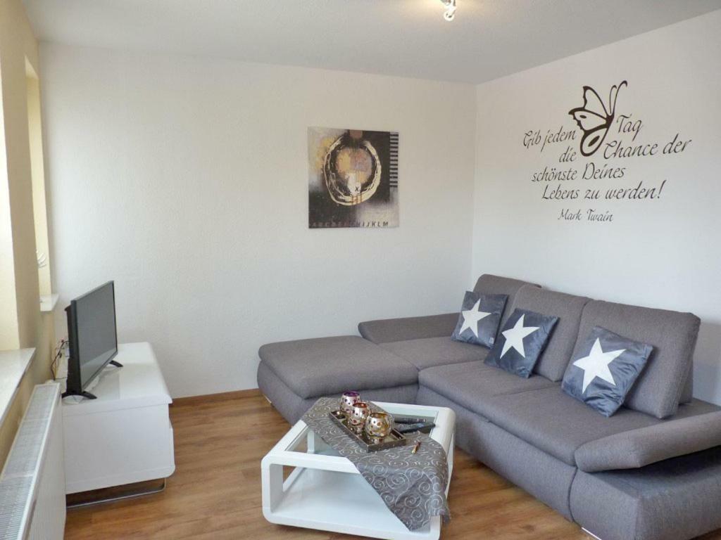 Ferienwohnung Zum Yachthafen Waren  Exterior foto